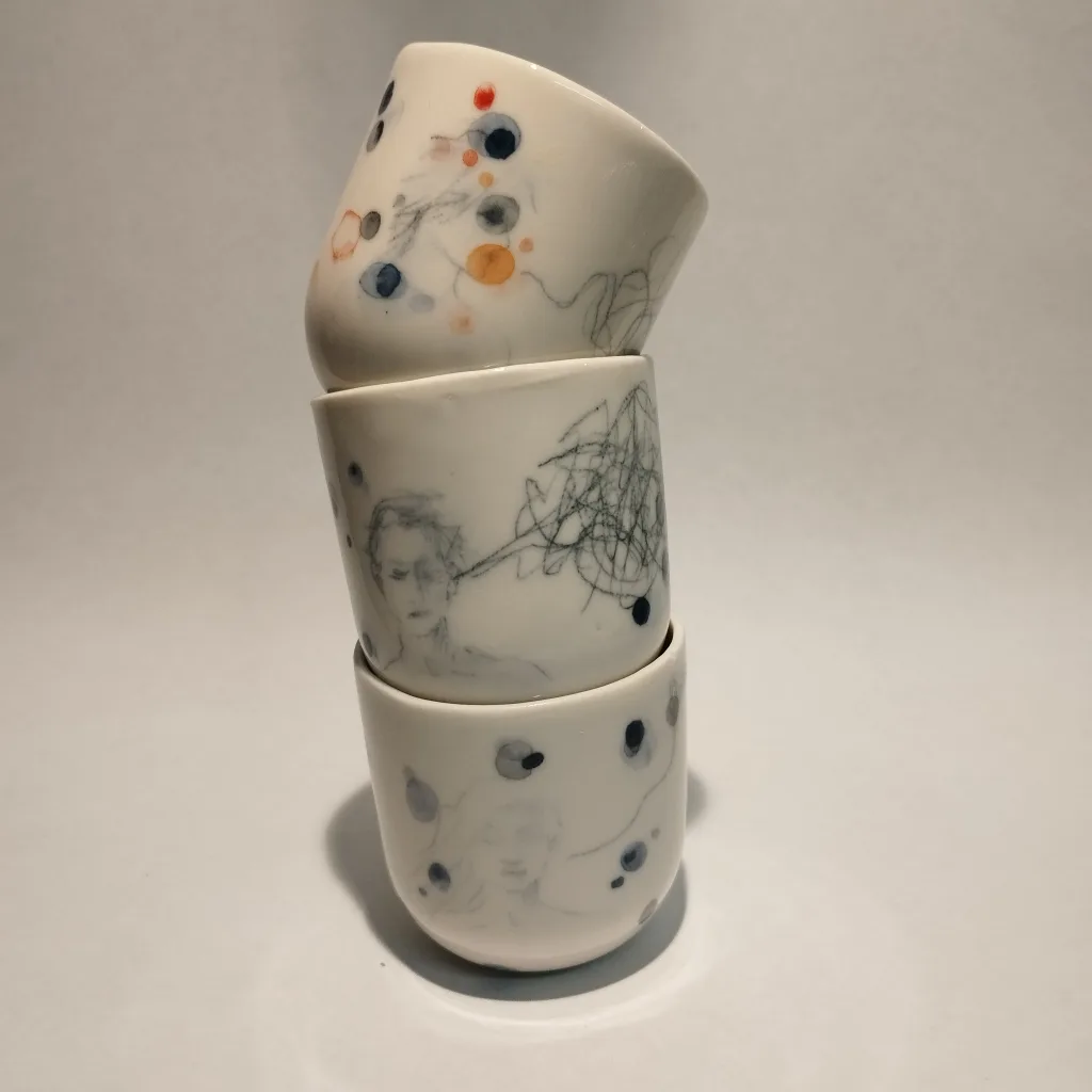 Tasses à expresso - porcelaine moulée - décor aux oxydes